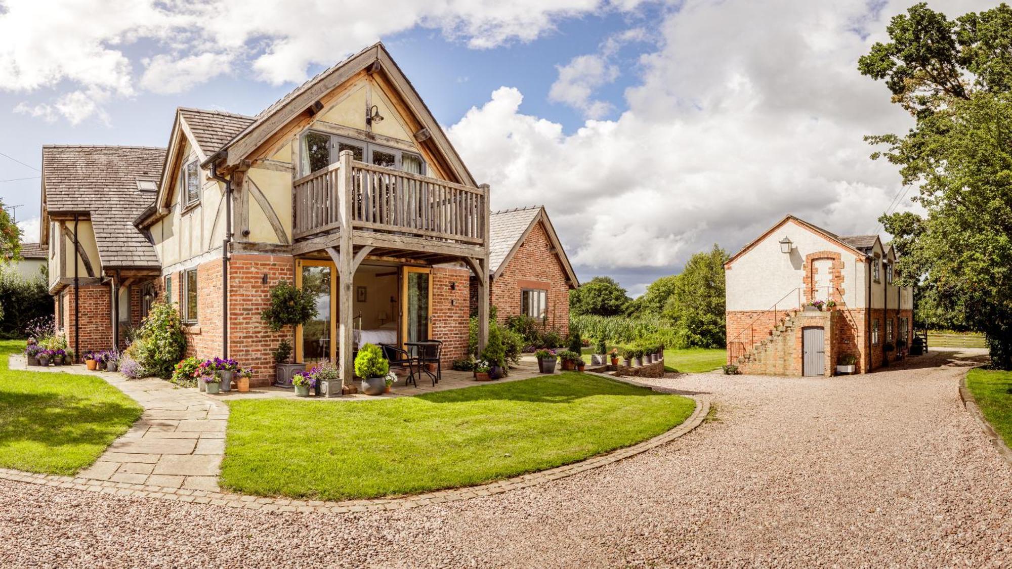 Villa Oak Mead Wrexham Exterior foto